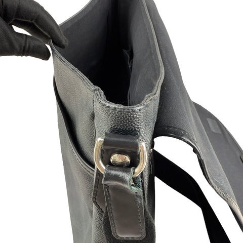 Louis Vuitton Daniel Messenger Bag