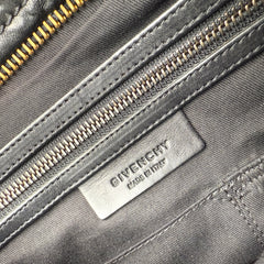 Pre-owned givenchy black sheepskin leather medium pepe pandora bag front
