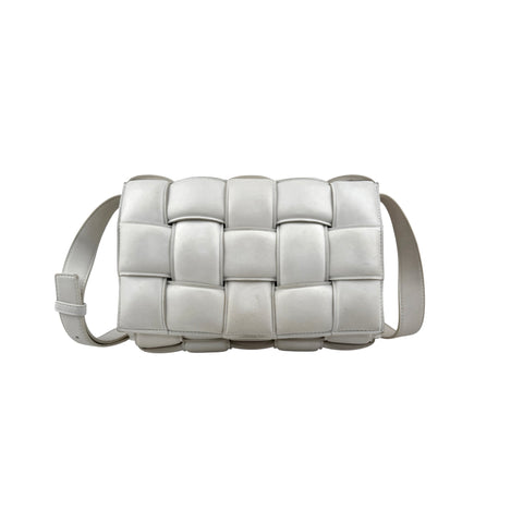 Pre-owned Bottega Veneta White Nappa Leather Maxi Weave Padded Cassette bag main image