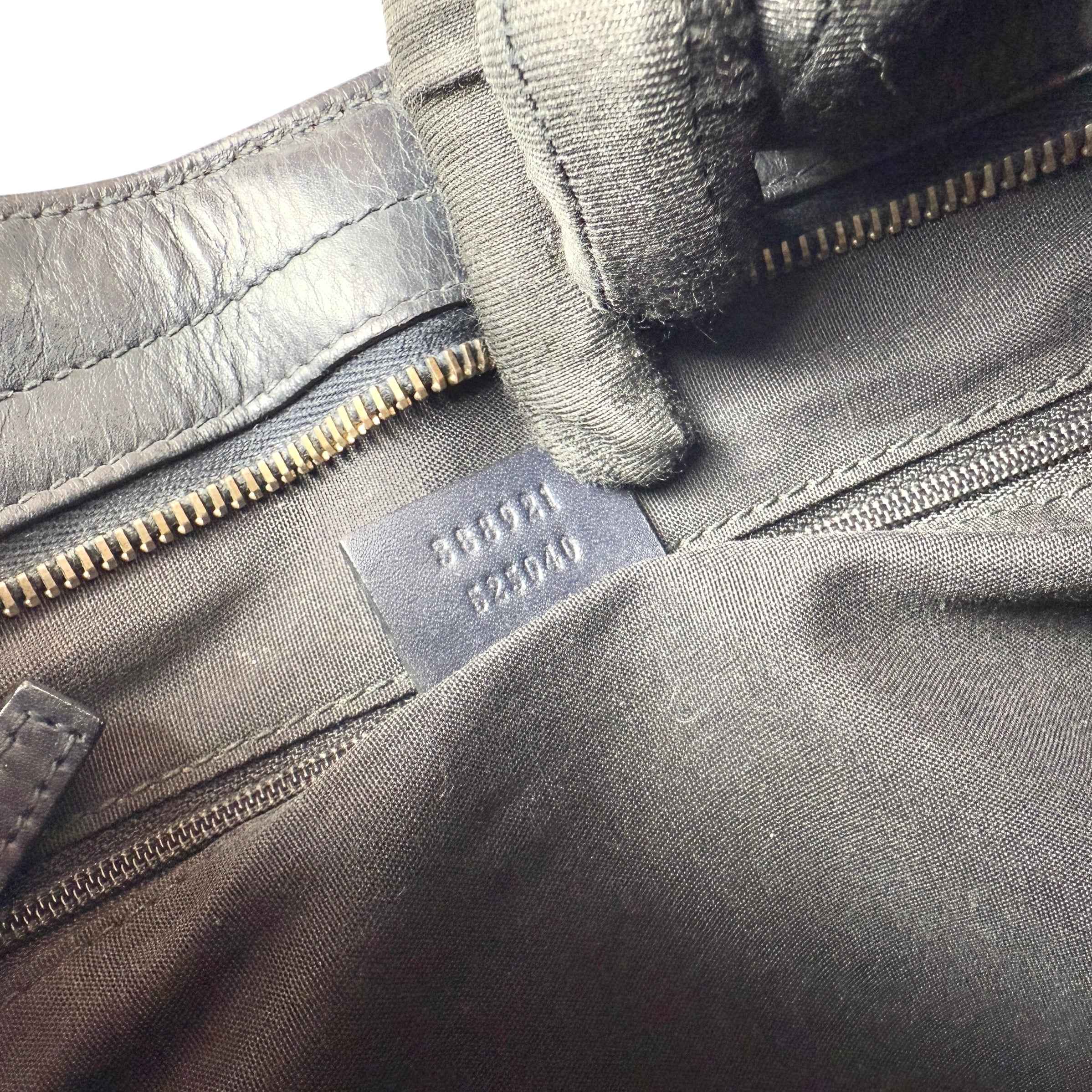 Gucci Medium GG Supreme Sherry Hobo