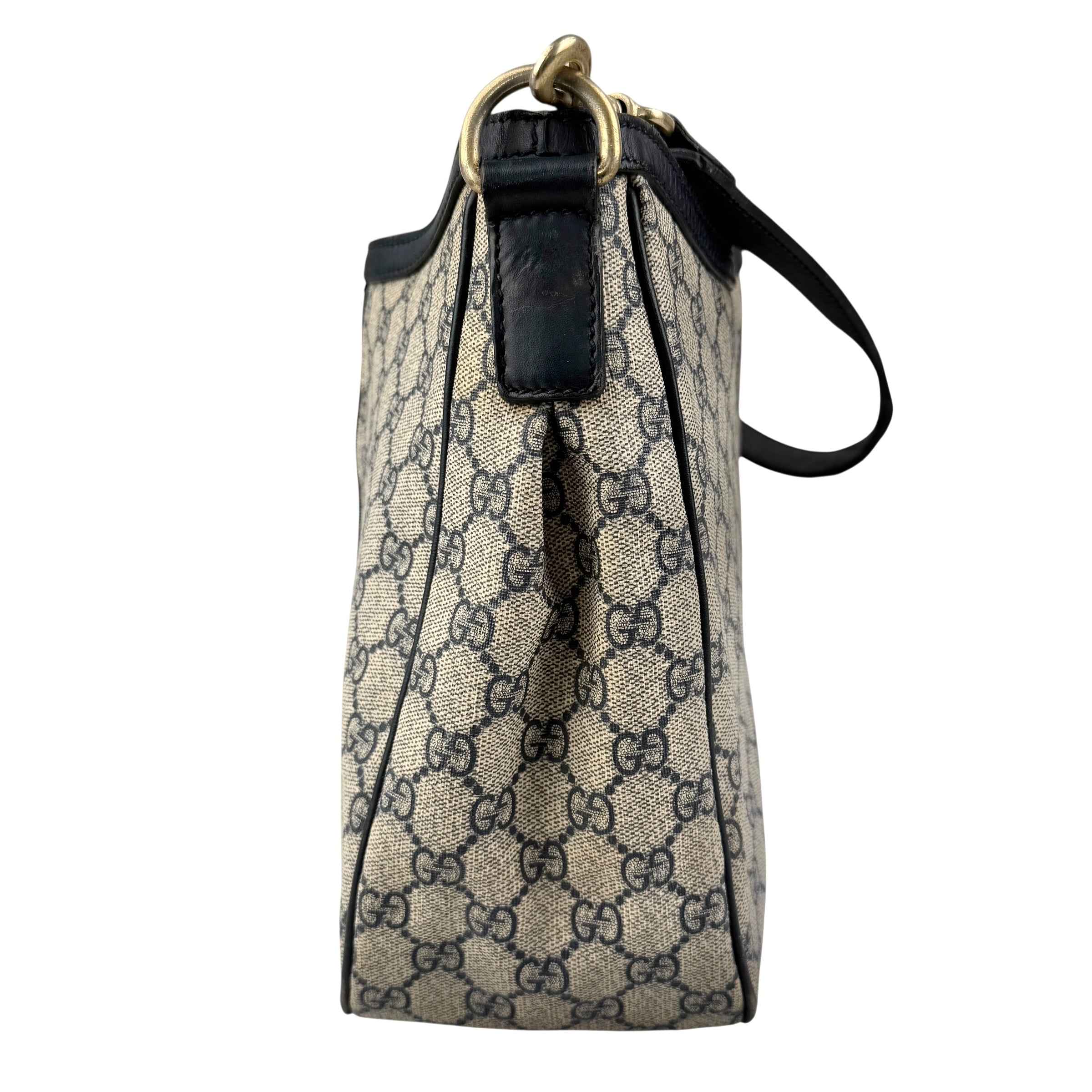 Gucci Medium GG Supreme Sherry Hobo