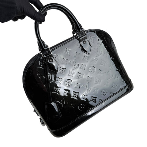 Pre-owned Louis Vuitton Black Magnetique Monogram Vernis Alma PM bag
