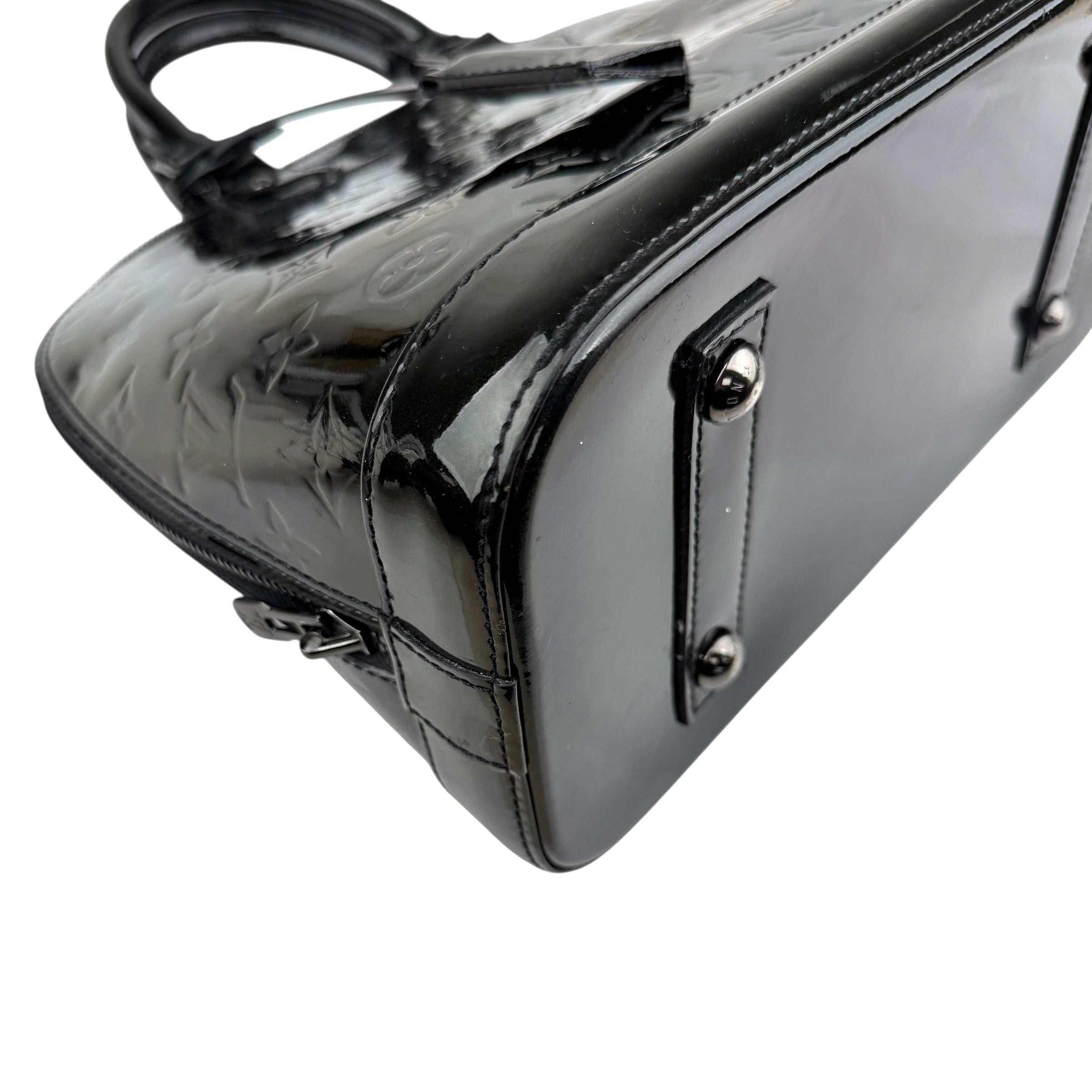 Pre-owned Louis Vuitton Black Magnetique Monogram Vernis Alma PM bag