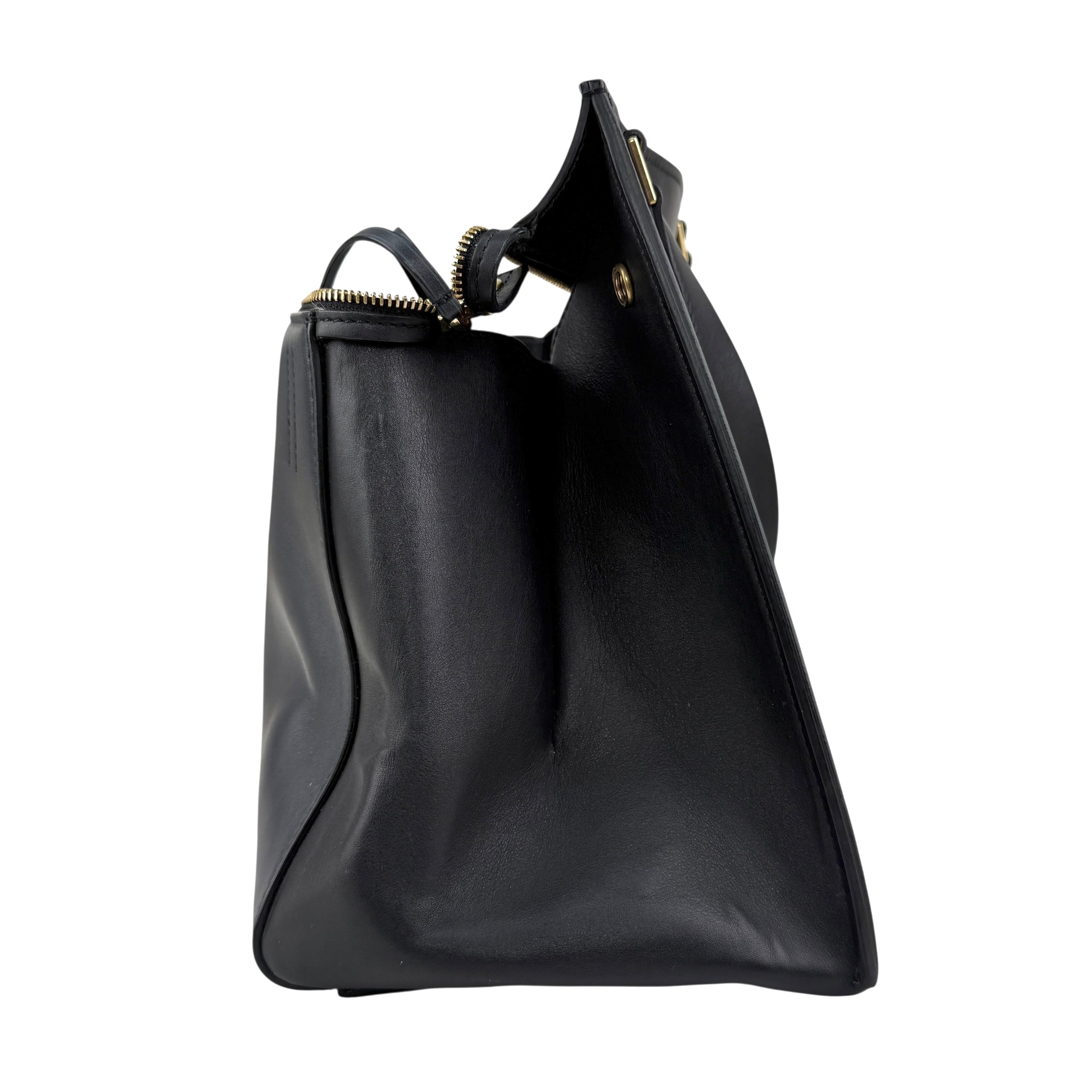 Pre-owned Celine Black Smooth Leather Edge Shoulder Bag shoulder bag