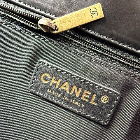 Chanel Black Smooth Calfskin Leather Boy Small Tote Bag