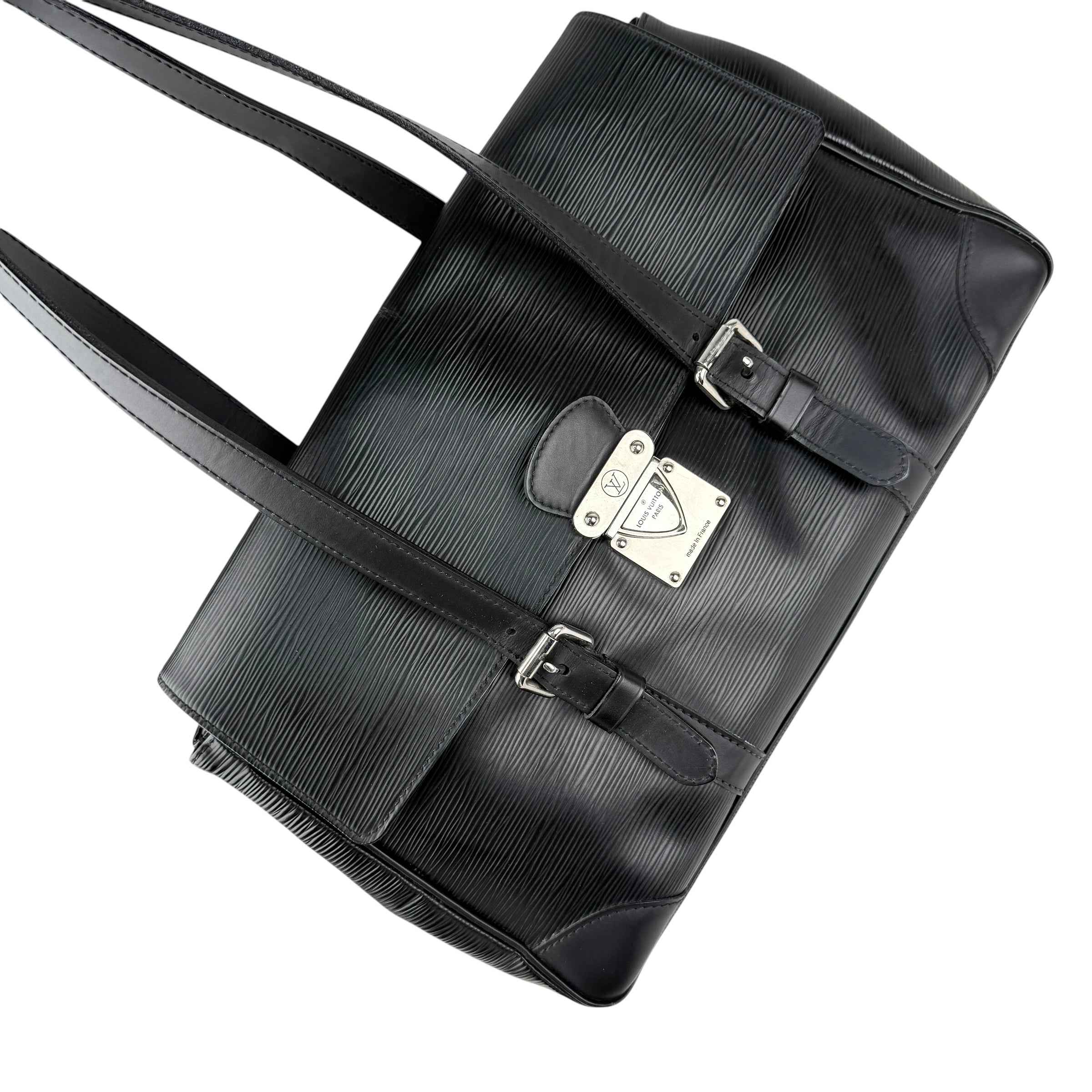 Louis Vuitton Black Epi Leather Segur MM Bag