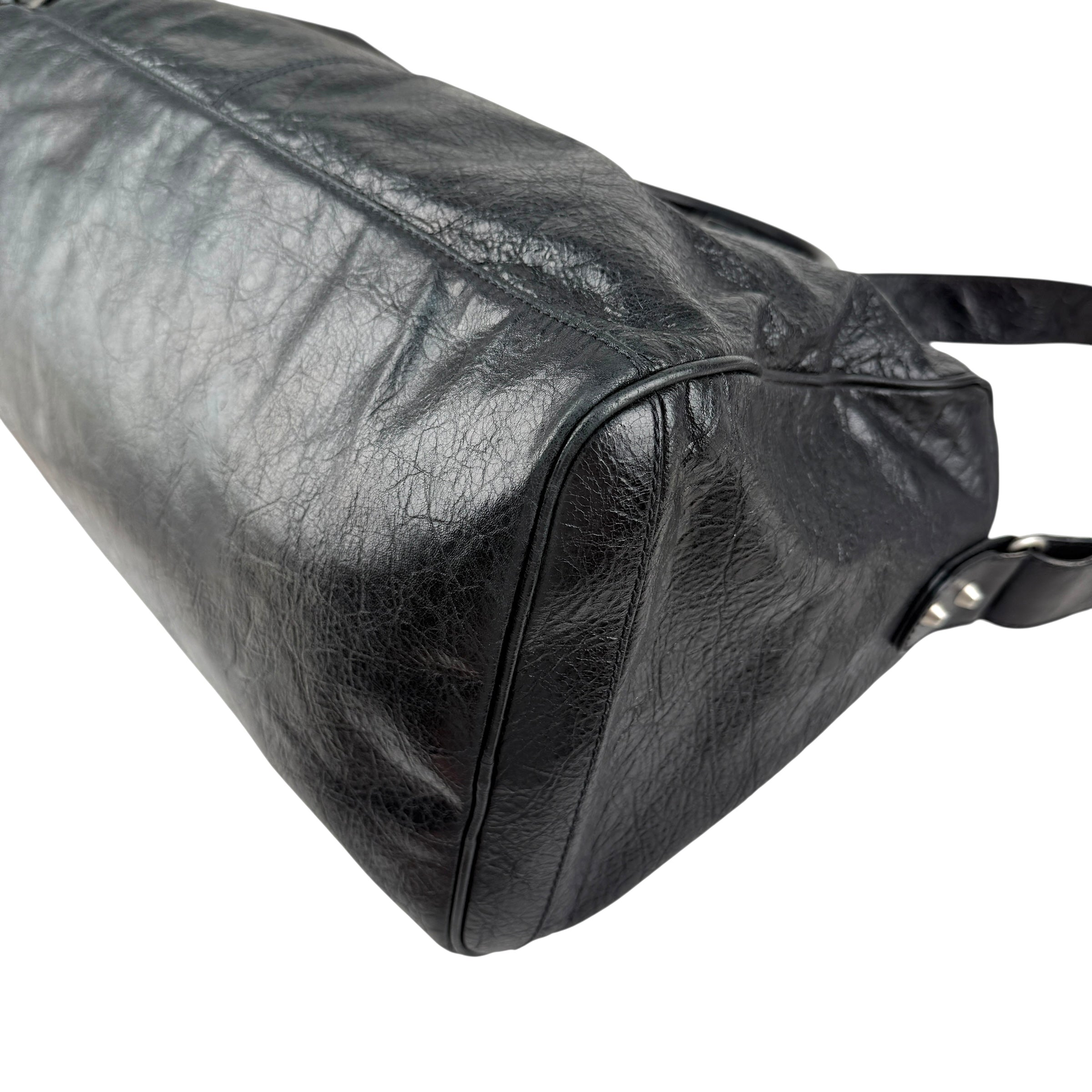 Pre-owned Balenciaga Black Lambskin Leather Squash M Duffle bag