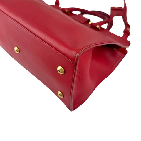 Pre-owned Saint Laurent Red Calfskin Leather Classic Medium Y Cabas Bag