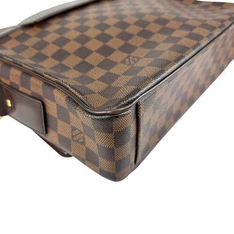 Louis Vuitton Damier Canvas Shelton Messenger Bag