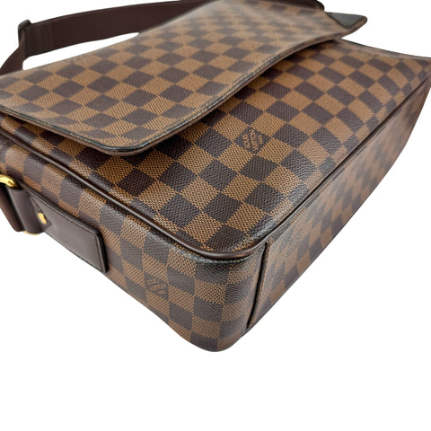 Louis Vuitton Damier Canvas Shelton Messenger Bag