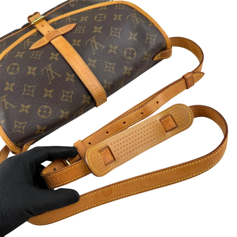 Louis Vuitton Monogram Canvas Saumur 30 Messenger Bag