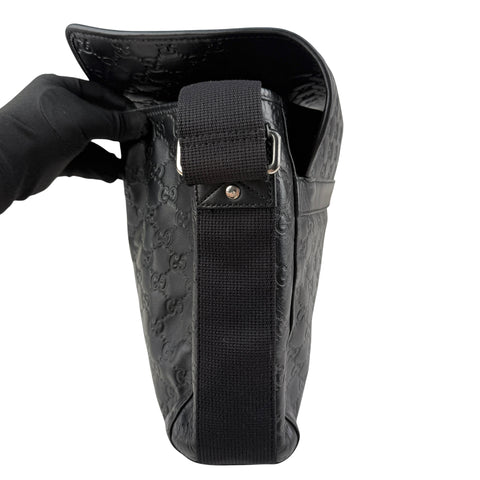 Gucci Black Guccissima Rubber Medium Messenger Bag