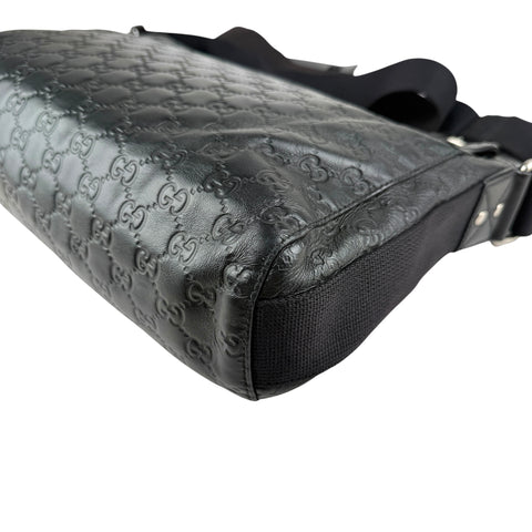 Gucci Black Guccissima Rubber Medium Messenger Bag