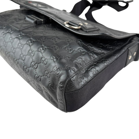 Gucci Black Guccissima Rubber Medium Messenger Bag
