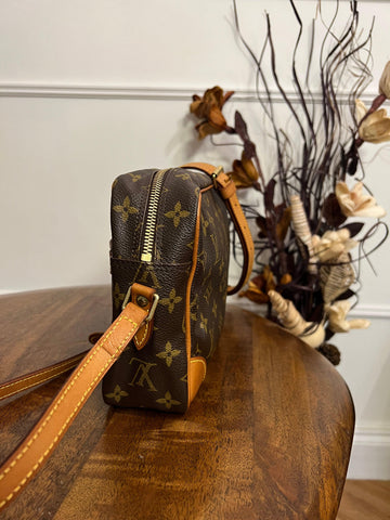 Louis Vuitton Trocadéro Leather Handbag - Loop Vintage