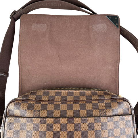 Louis Vuitton Damier Canvas Shelton Messenger Bag