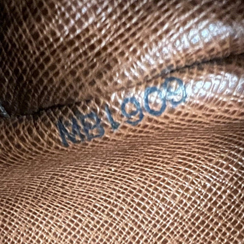 Louis Vuitton Trocadéro Leather Handbag - Loop Vintage