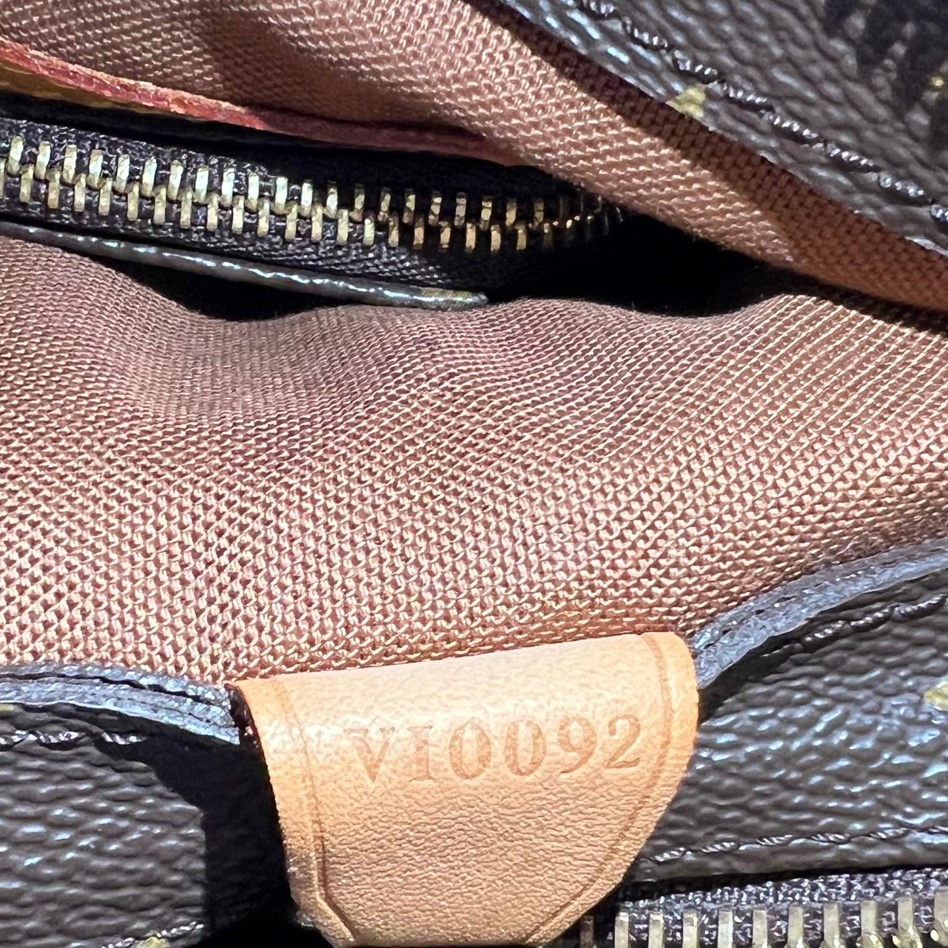 Louis Vuitton Piano Leather Handbag - Loop Vintage