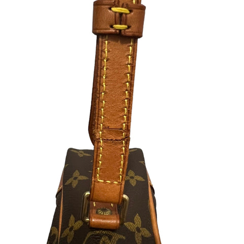 Louis Vuitton Trocadéro Leather Handbag - Loop Vintage