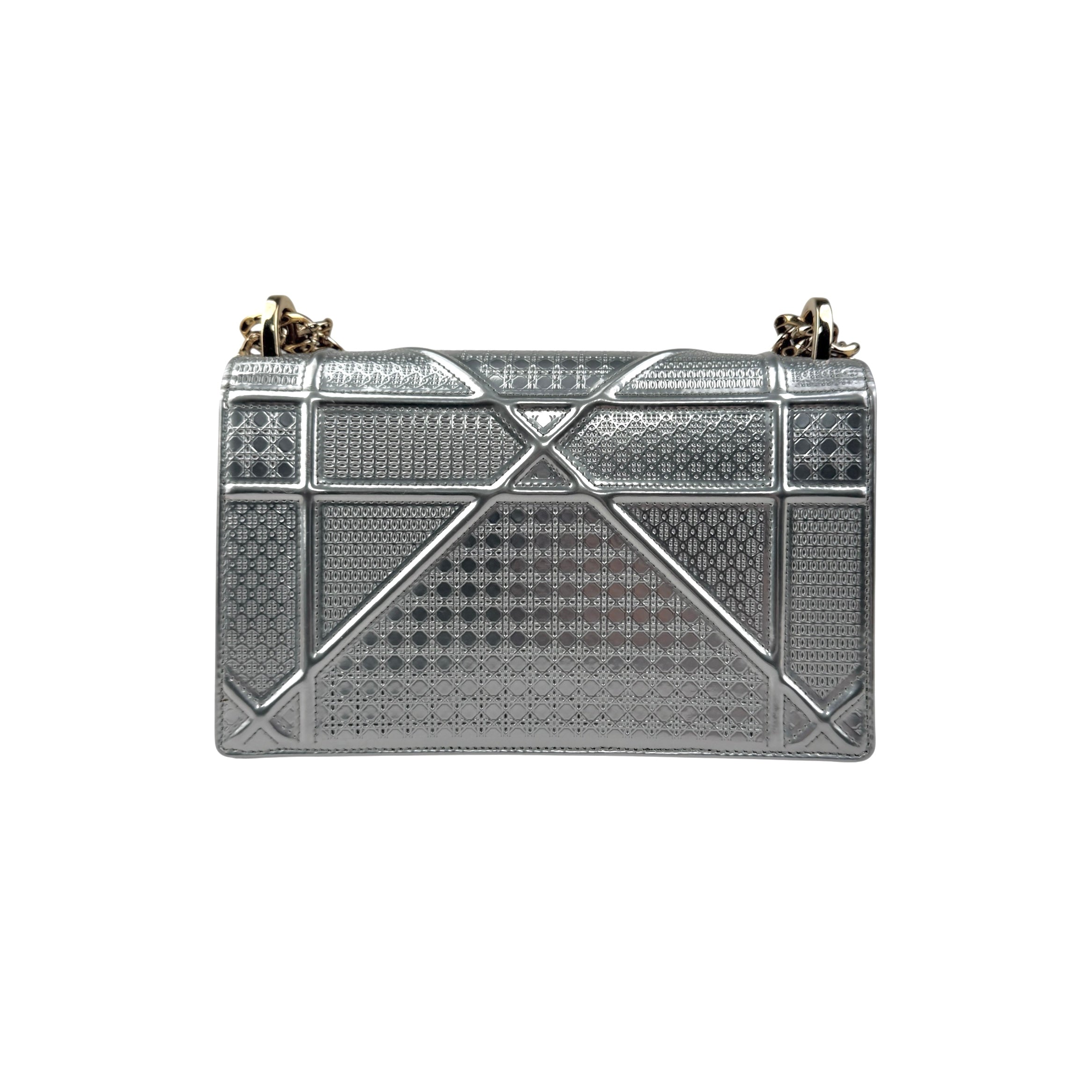Christian Dior Diorama Medium Christian Dior Diorama Medium metallic Micro Cannage patent bag back view