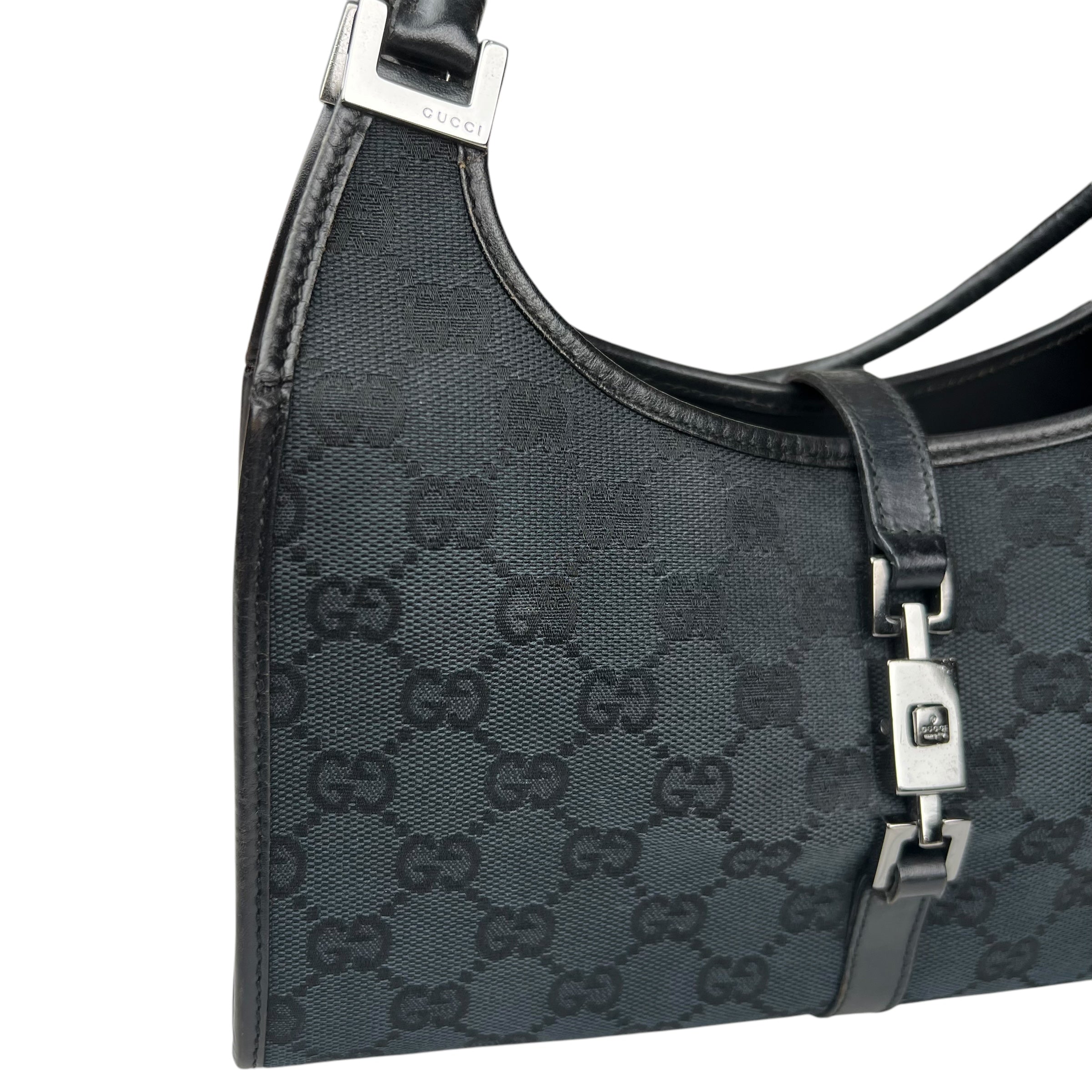 Gucci Jackie Vintage black cloth handbag detail view