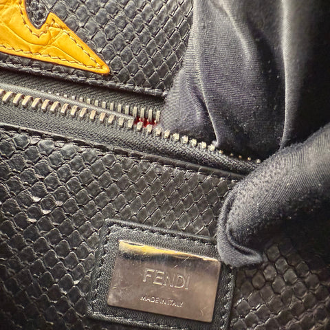 Fendi Peekaboo medium model shoulder bag in black leather