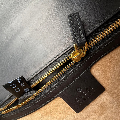 Gucci Sylvie Black Leather crossbody Bag Handbag