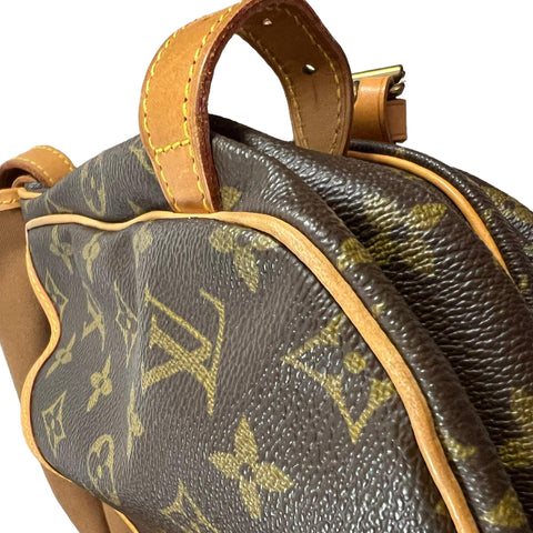 Louis Vuitton Saumur Leather Handbag - Loop Vintage