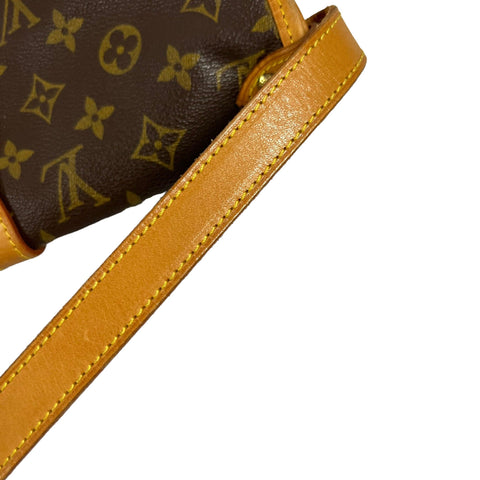 Louis Vuitton Saumur Leather Handbag - Loop Vintage