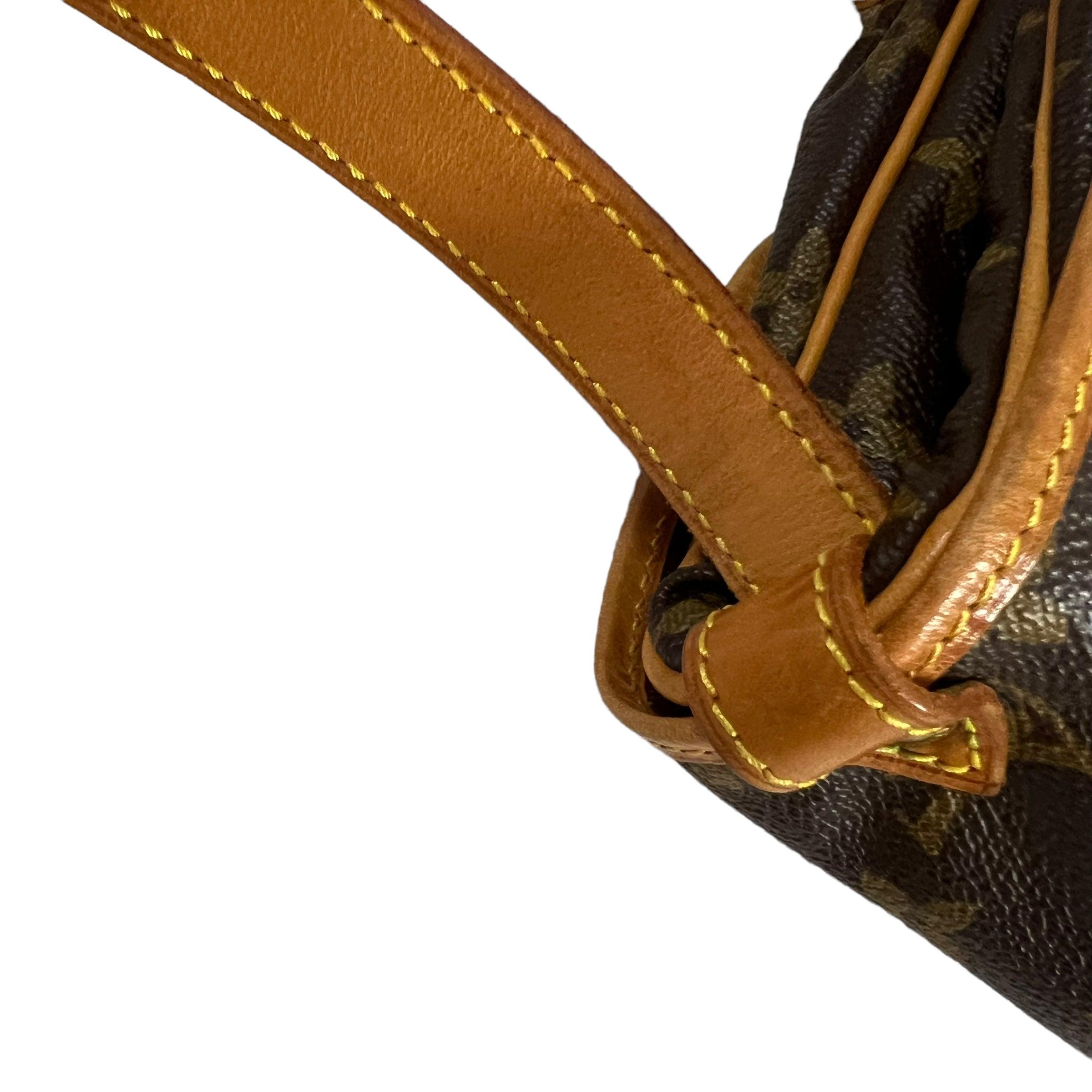 Louis Vuitton Saumur Leather Handbag - Loop Vintage