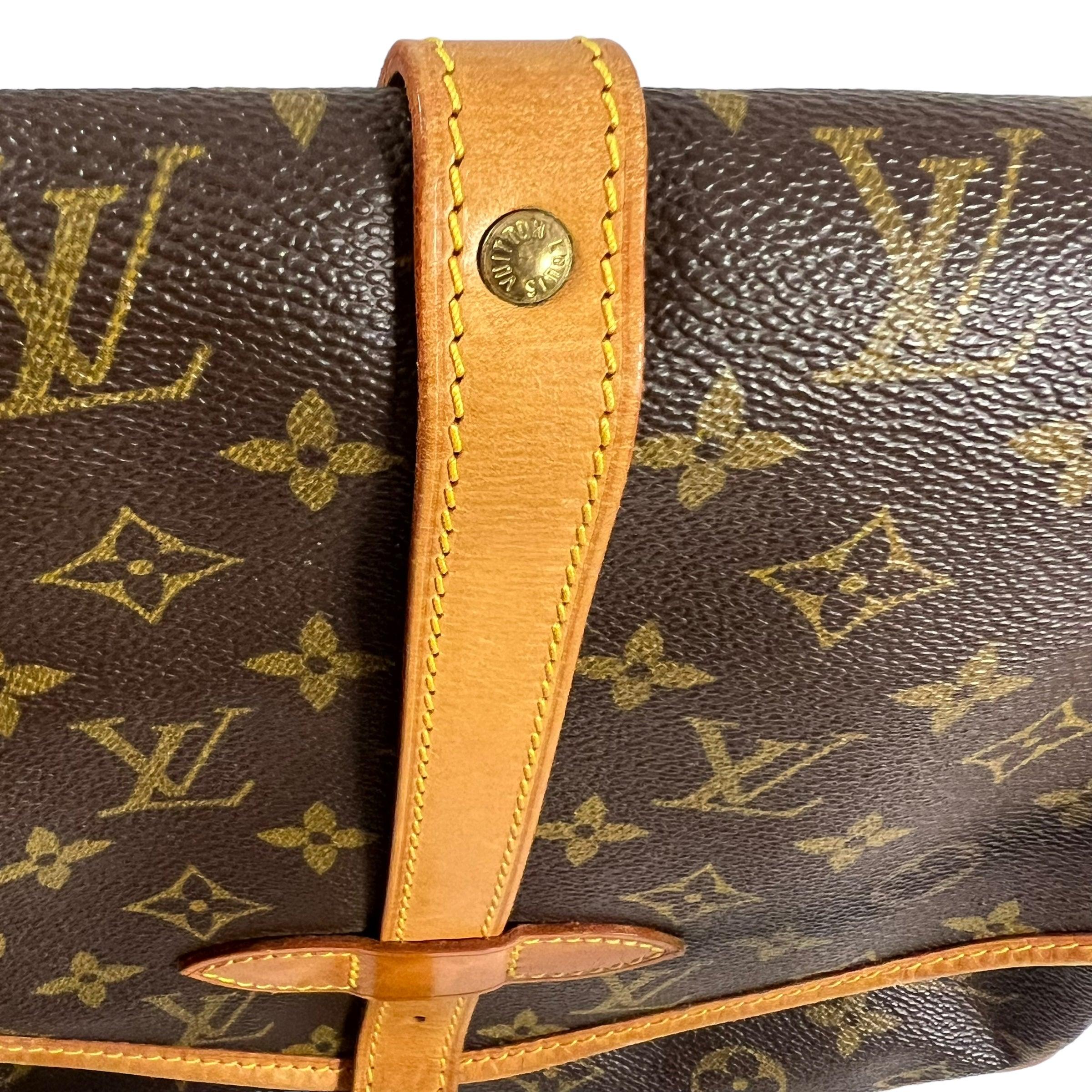 Louis Vuitton Saumur Leather Handbag - Loop Vintage