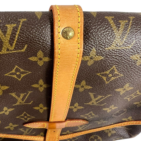 Louis Vuitton Saumur Leather Handbag - Loop Vintage