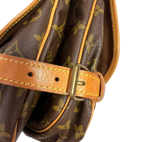 Louis Vuitton Saumur Leather Handbag - Loop Vintage