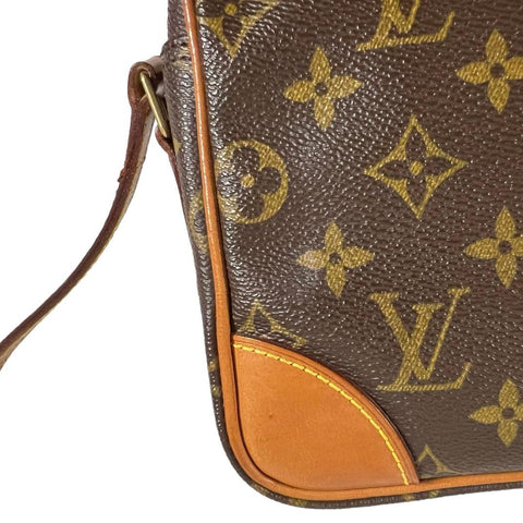 Louis Vuitton Trocadéro Leather Handbag - Loop Vintage