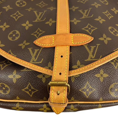 Louis Vuitton Saumur Leather Handbag - Loop Vintage