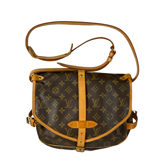 Louis Vuitton Saumur Leather Handbag - Loop Vintage
