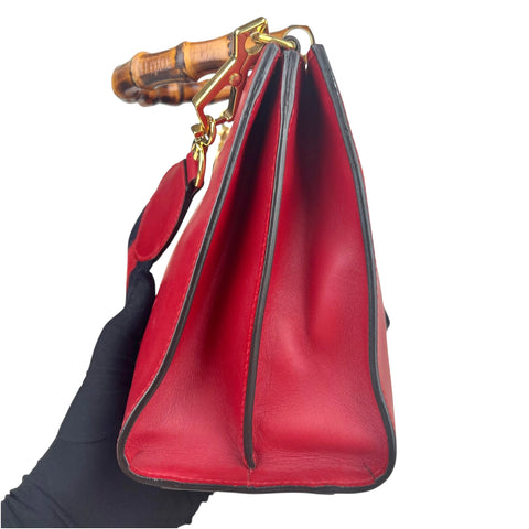 Gucci Red Smooth Calfskin Leather Nymphaea Medium Top Handle Bag