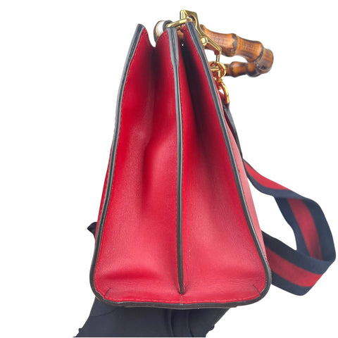 Gucci Red Smooth Calfskin Leather Nymphaea Medium Top Handle Bag
