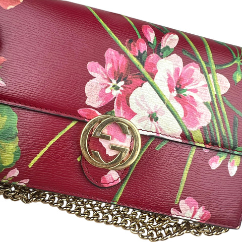 Gucci Red Interlocking G Blooms Leather Wallet on Chain