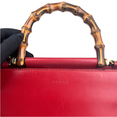Gucci Red Smooth Calfskin Leather Nymphaea Medium Top Handle Bag