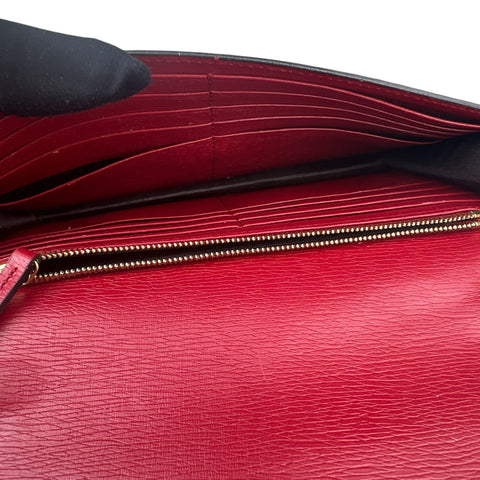 Gucci Red Interlocking G Blooms Leather Wallet on Chain