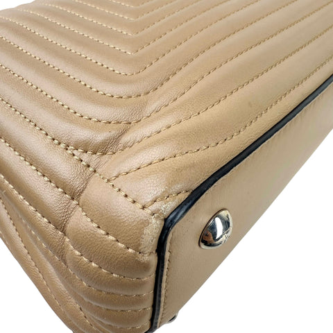 Fendi Beige gesteppte Dotcom-Schultertasche Braun