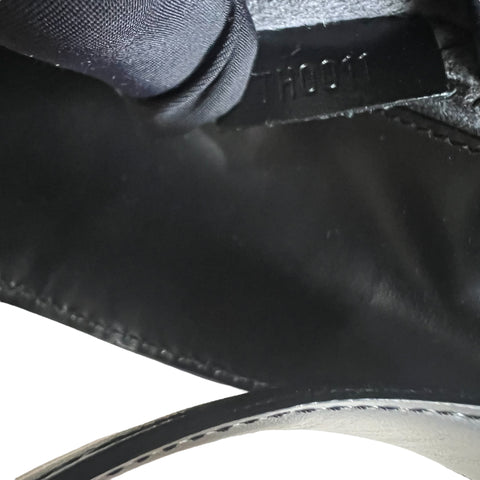 Louis Vuitton reverie Black Leather shoulder