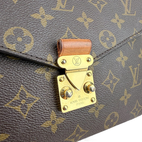 Louis Vuitton Pochette Métis Shoulder Bag Brown Canvas