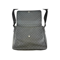 Gucci Black GG Imprime Messenger Bag