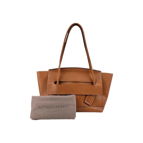 Bottega Veneta Medium Grained Calfskin The Arco tote bag