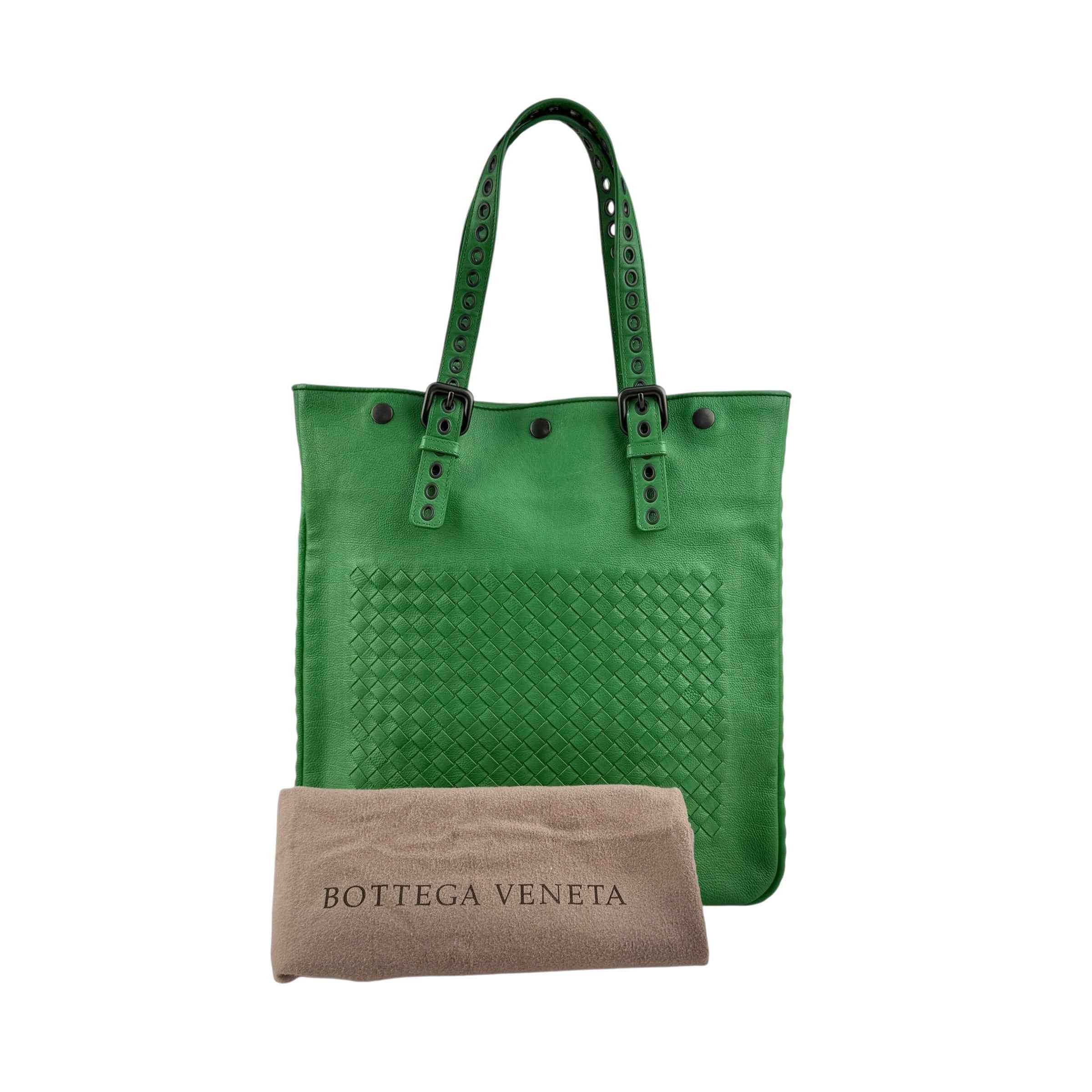 bottega veneta green leather intrecciato tote bag with eyelet handles accessory