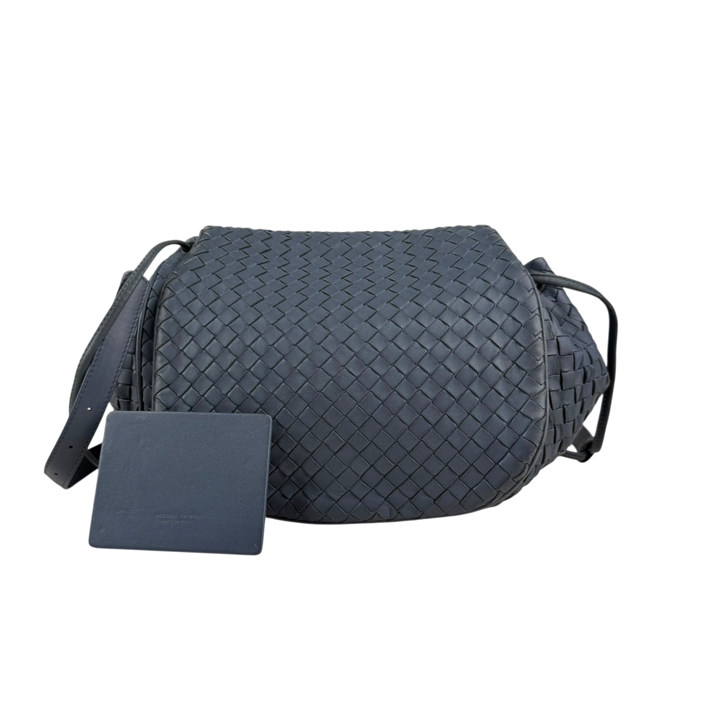 bottega veneta intrecciato flap crossbody back