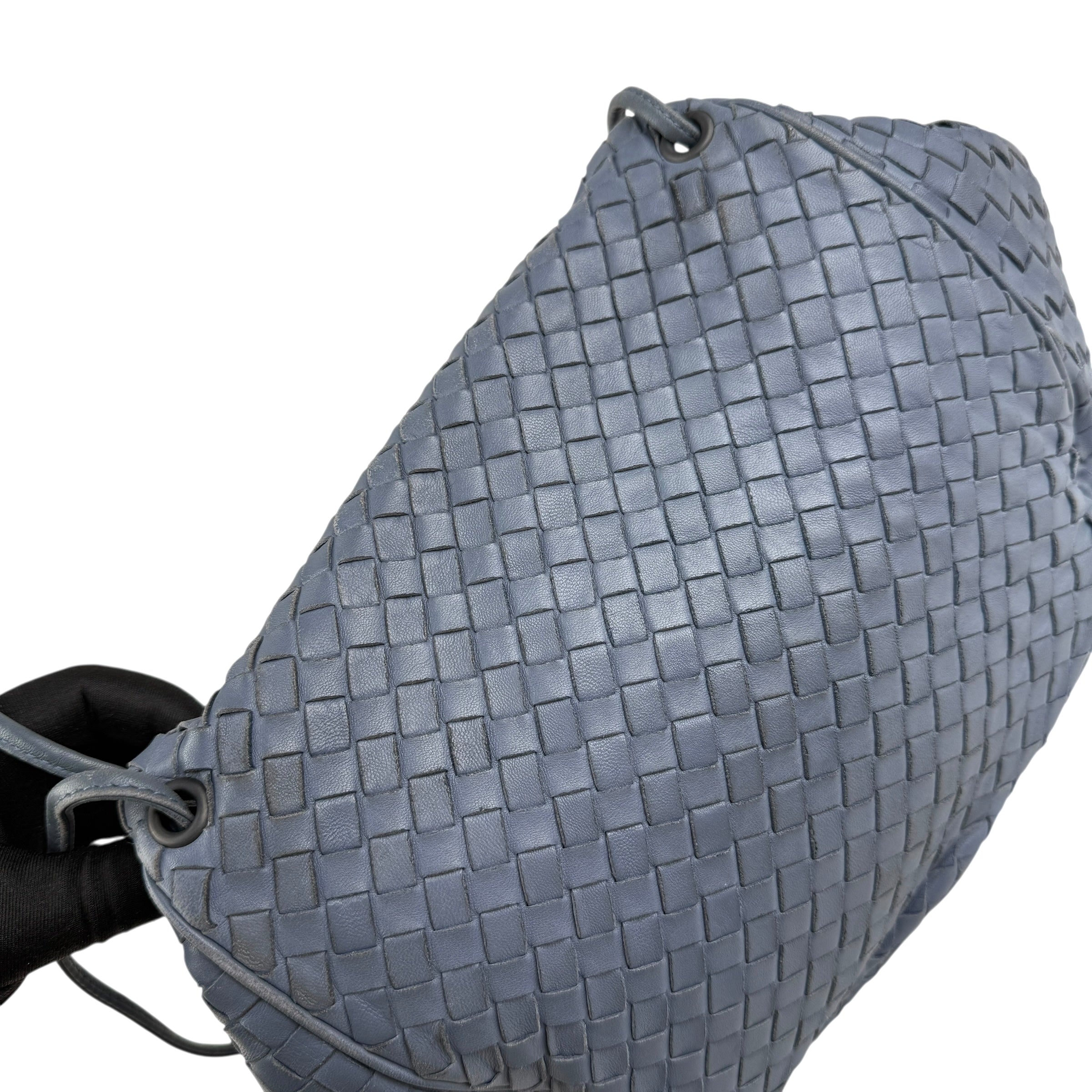 bottega veneta intrecciato flap crossbody left back 45