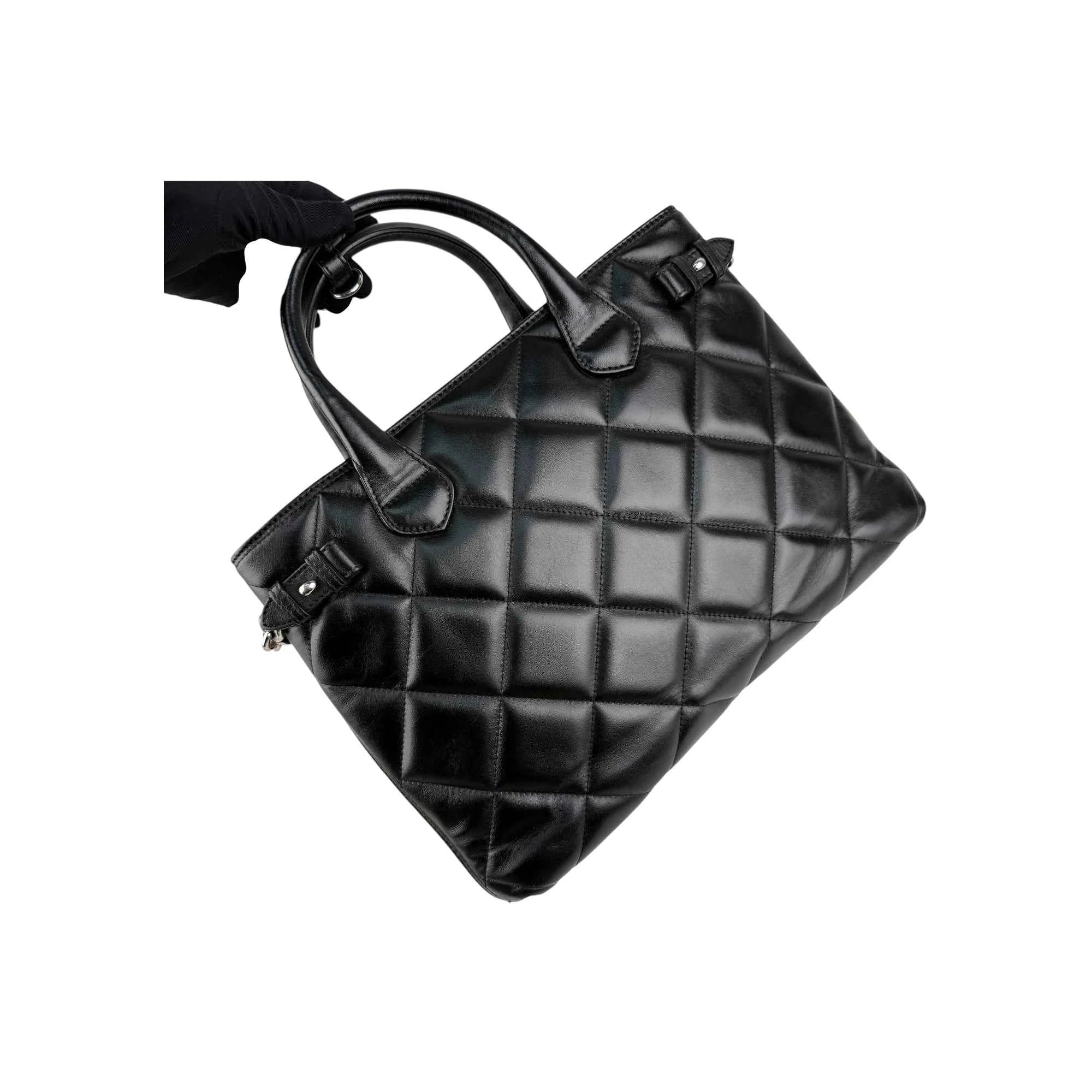 Burberry Black Quilted Leather handbag